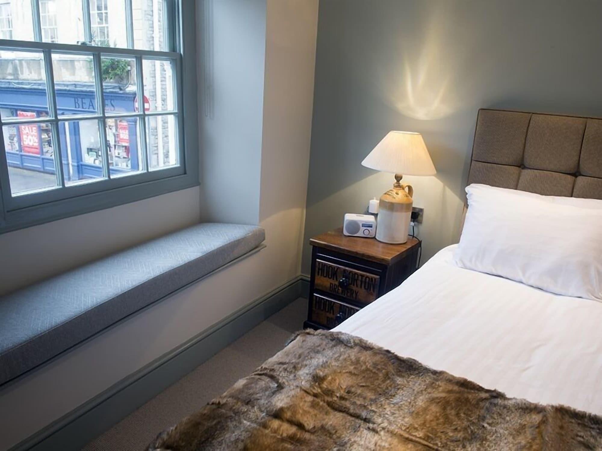 The Fox Otel Chipping Norton Dış mekan fotoğraf