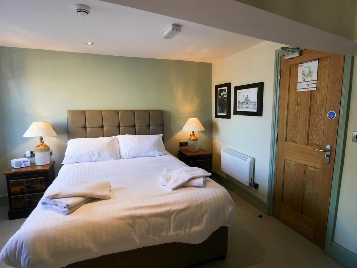 The Fox Otel Chipping Norton Dış mekan fotoğraf