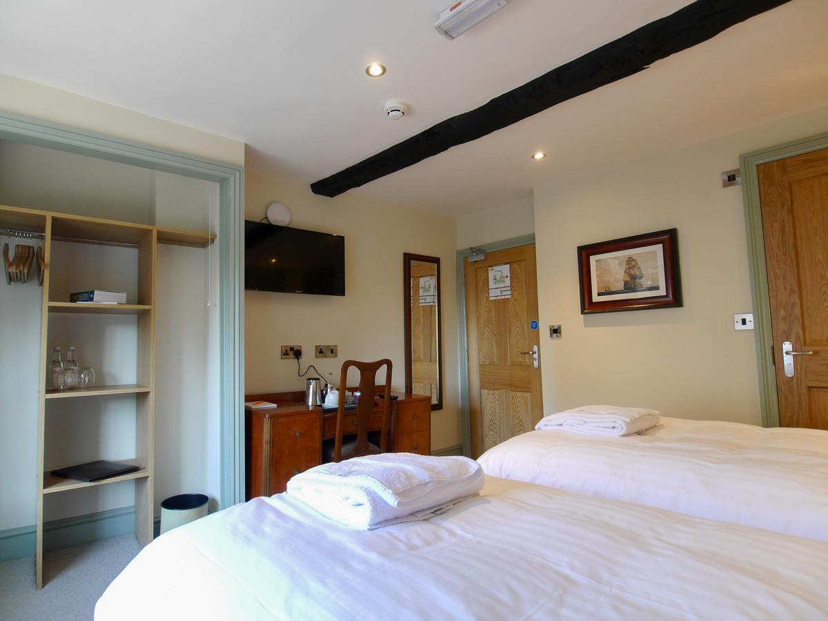 The Fox Otel Chipping Norton Dış mekan fotoğraf