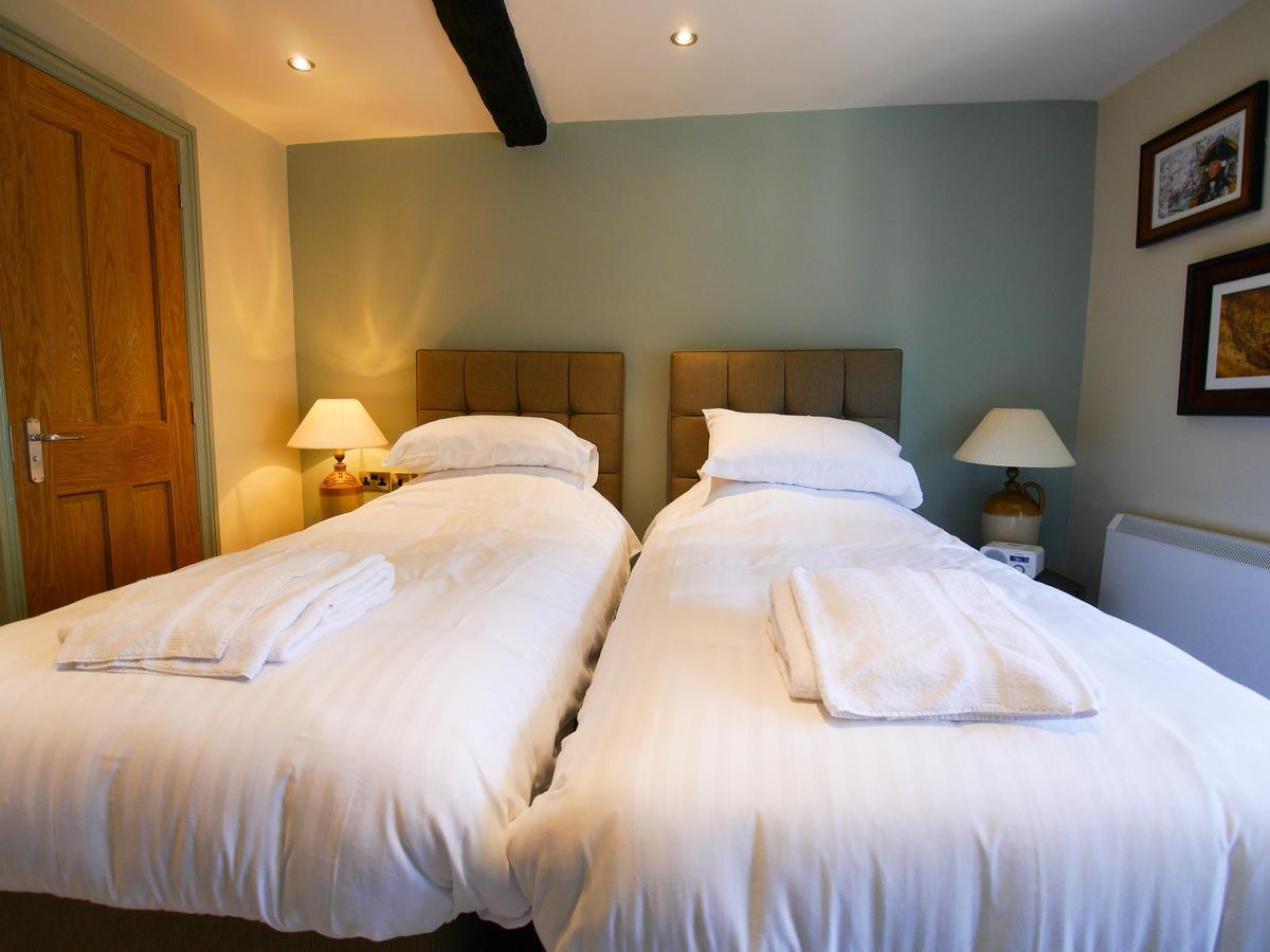 The Fox Otel Chipping Norton Dış mekan fotoğraf