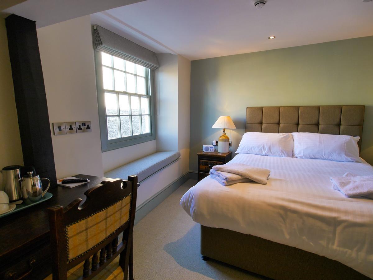 The Fox Otel Chipping Norton Dış mekan fotoğraf